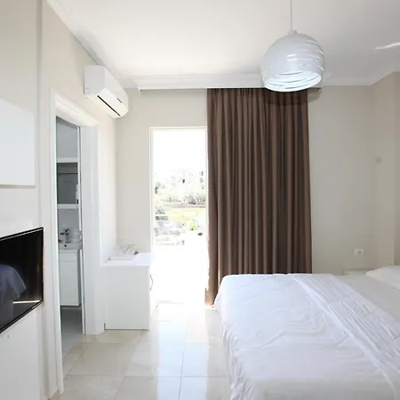 Mare Hotel Ksamil