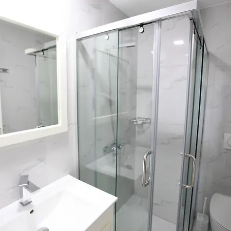 Mare 4* Ksamil